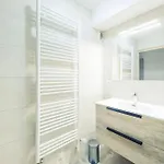Appartamento Spacieux à 120 M² Avec Terrasse Privée Châtel