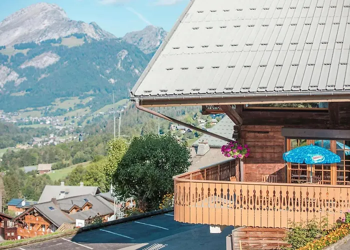 아파트 Spacieux A 120 M² Avec Terrasse Privee